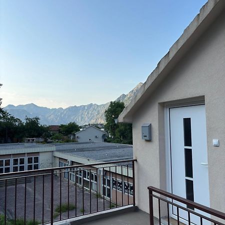 Apartmani Dada Kotor Exterior photo