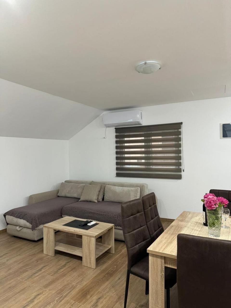 Apartmani Dada Kotor Exterior photo