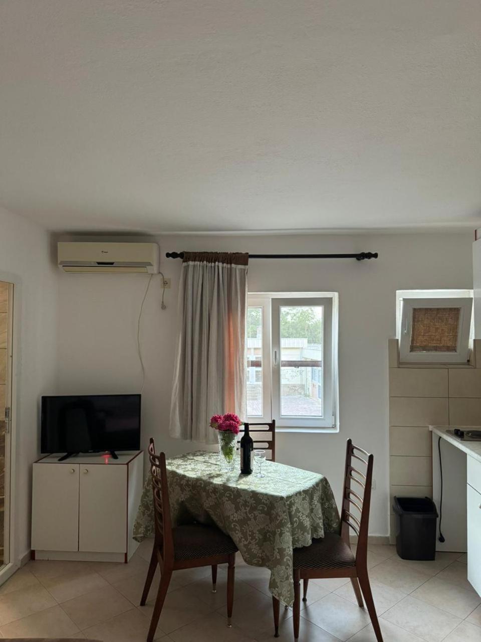 Apartmani Dada Kotor Exterior photo